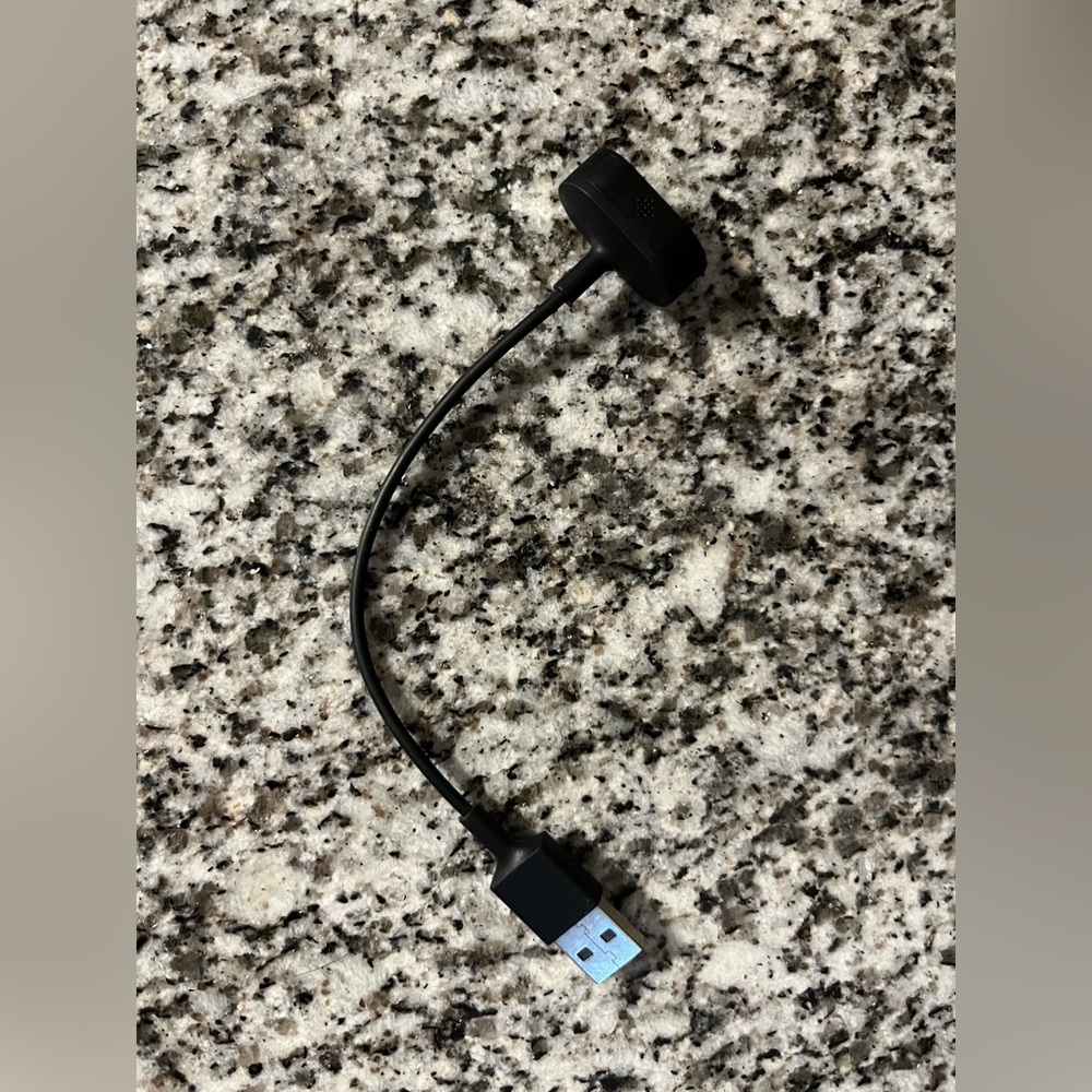 Fit Bit - Picture 3 of 5